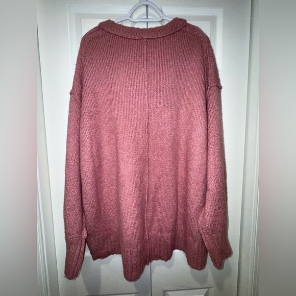 Free People oversized Cozy Pink scoop Neck Sweater. Size Medium. NWOT - Picture 3 of 11